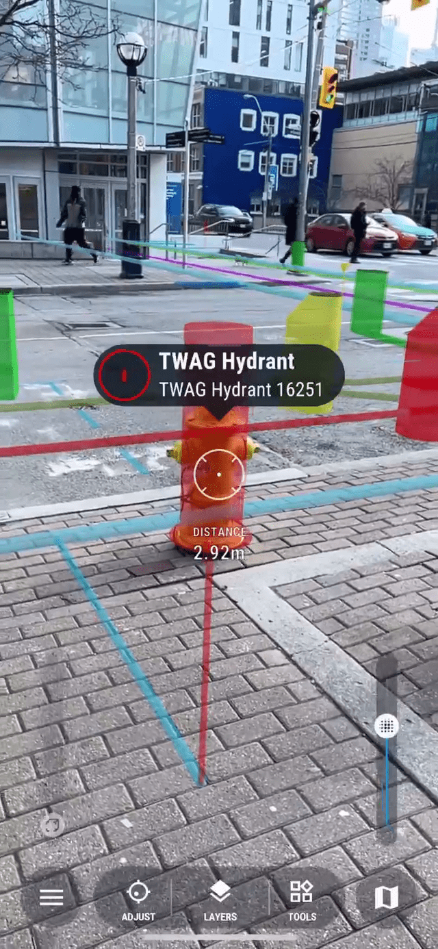 Visualisation d'un environnement urbain avec des éléments de réalité augmentée