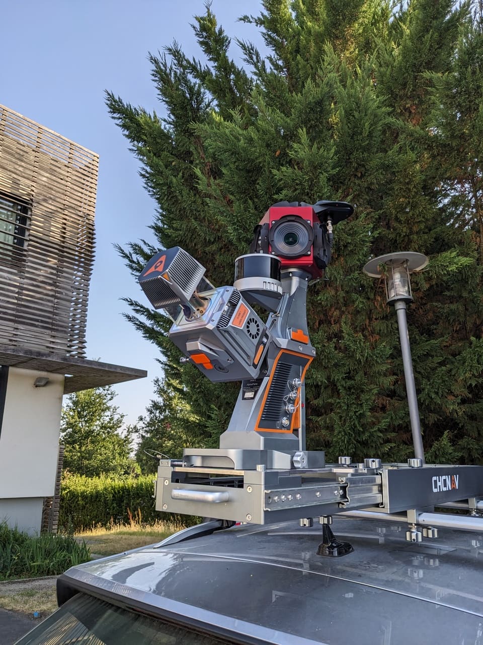 AU 20 MMS monté sur véhicule